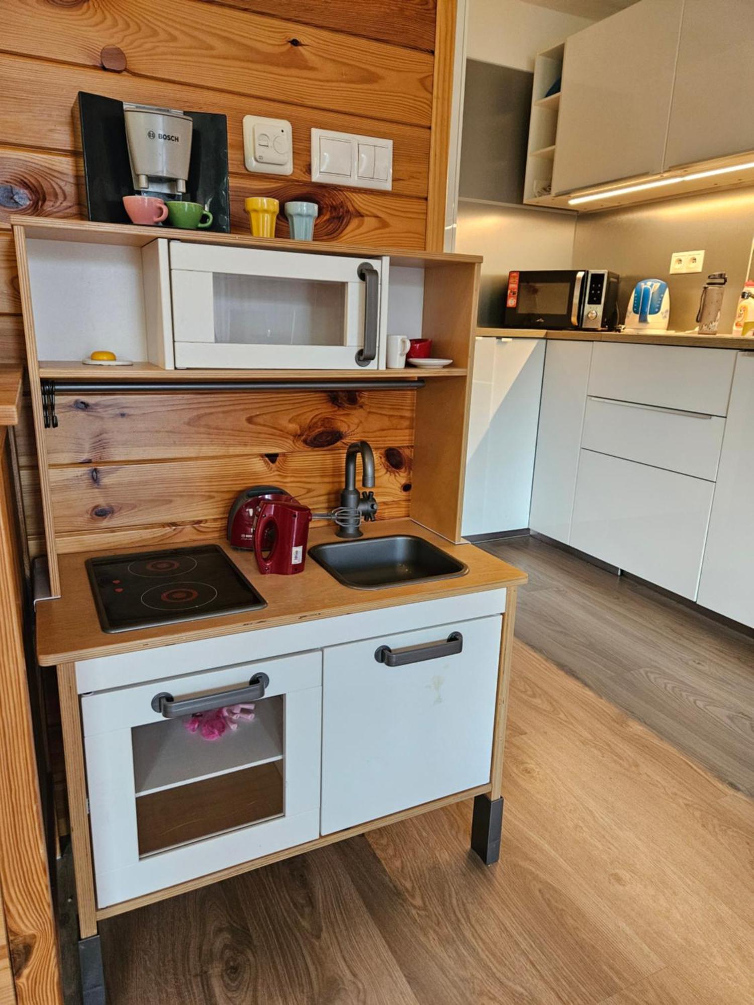 Apartman-Bruno Donovaly Buitenkant foto